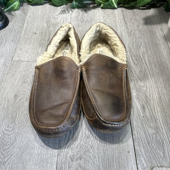 UGG Men's Shoes ASCOT LEATHER Casual Comfort Slipper SZ 10 US - Picture 2 of 9